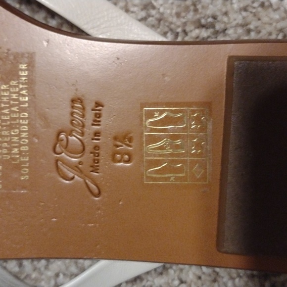 Sandals - Picture 4 of 4